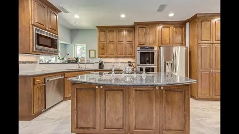 Kitchen Cabinet Supplier